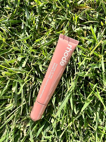 Diğer Rhode lip Tint