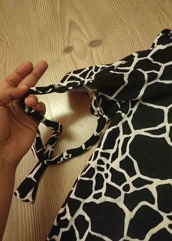 l Beden siyah Renk Dantel Detaylı Yılan Desenli Hamile Tunik