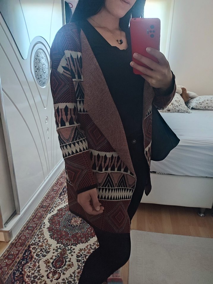 Bohem Desenli Kahverengi Hırka - Görsel 2