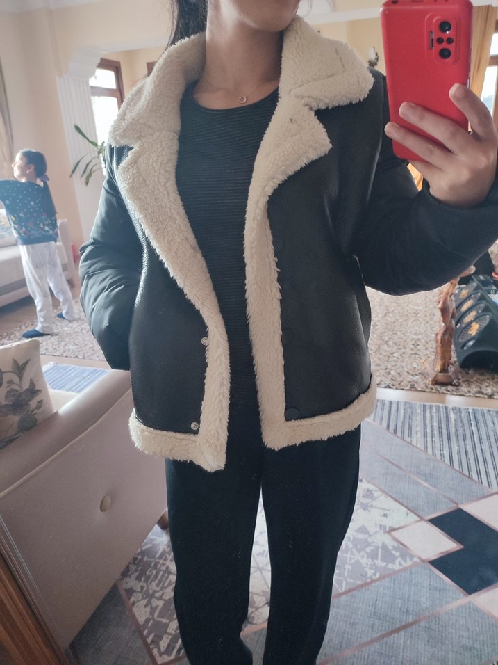 Kürklü Siyah Kadın Midi Ceket - Görsel 2