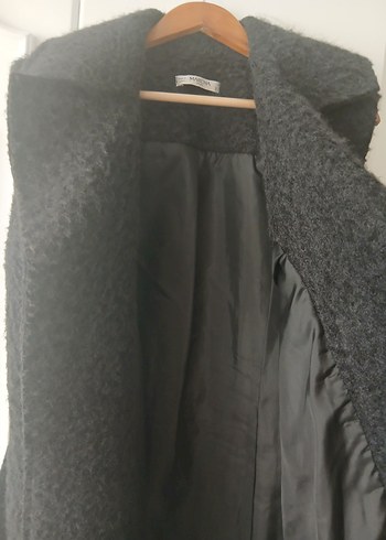 Kemerli Siyah Midi Kolsuz Kadın Kaban - Görsel 4