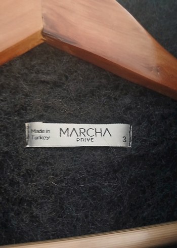 Kemerli Siyah Midi Kolsuz Kadın Kaban - Görsel 2