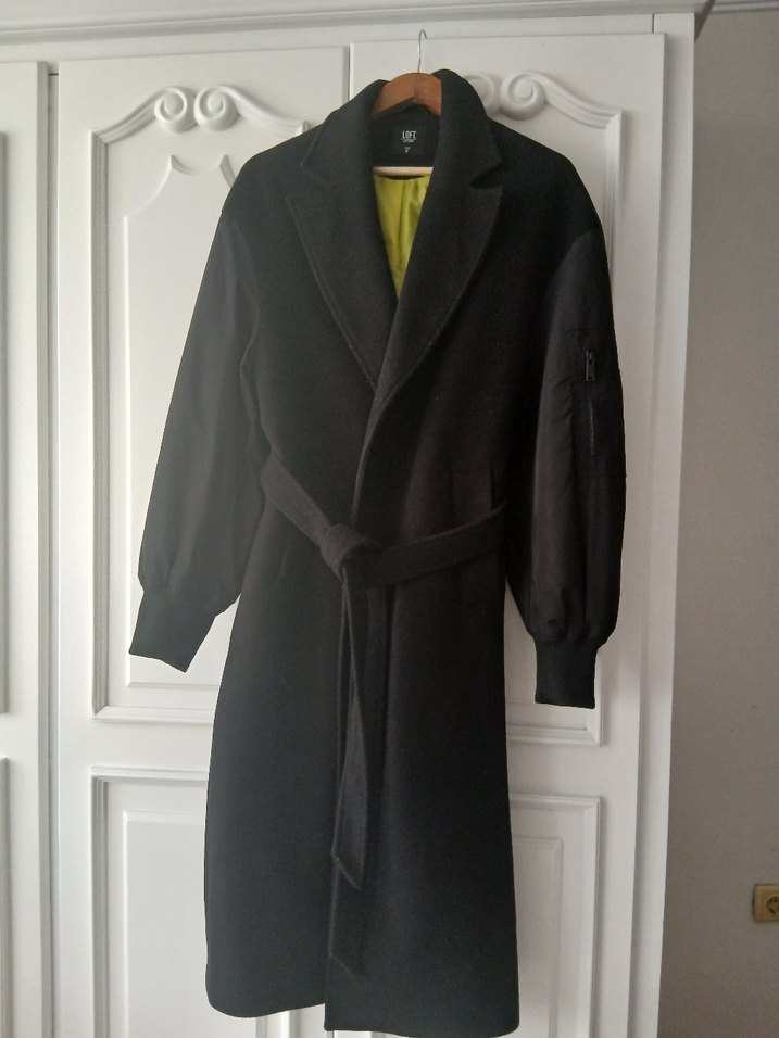 Siyah Kuşaklı Uzun Kaban - Görsel 3