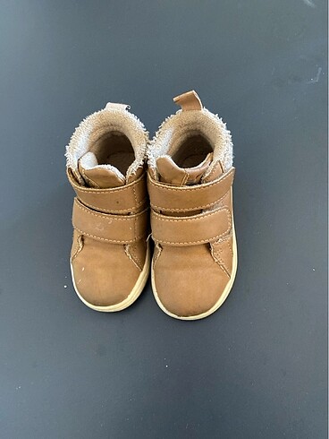 Bebek bot H&M marka