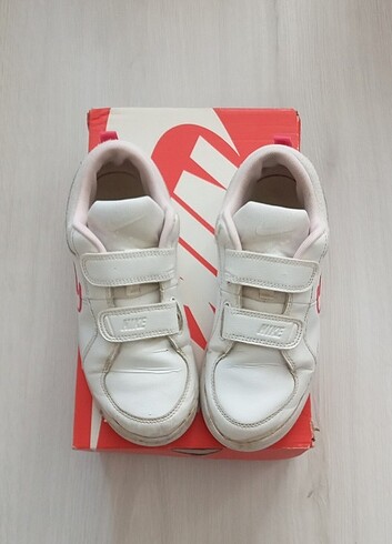 Nike Nike Kız Çocuk Spor Ayakkabı (Orjinal,temiz)