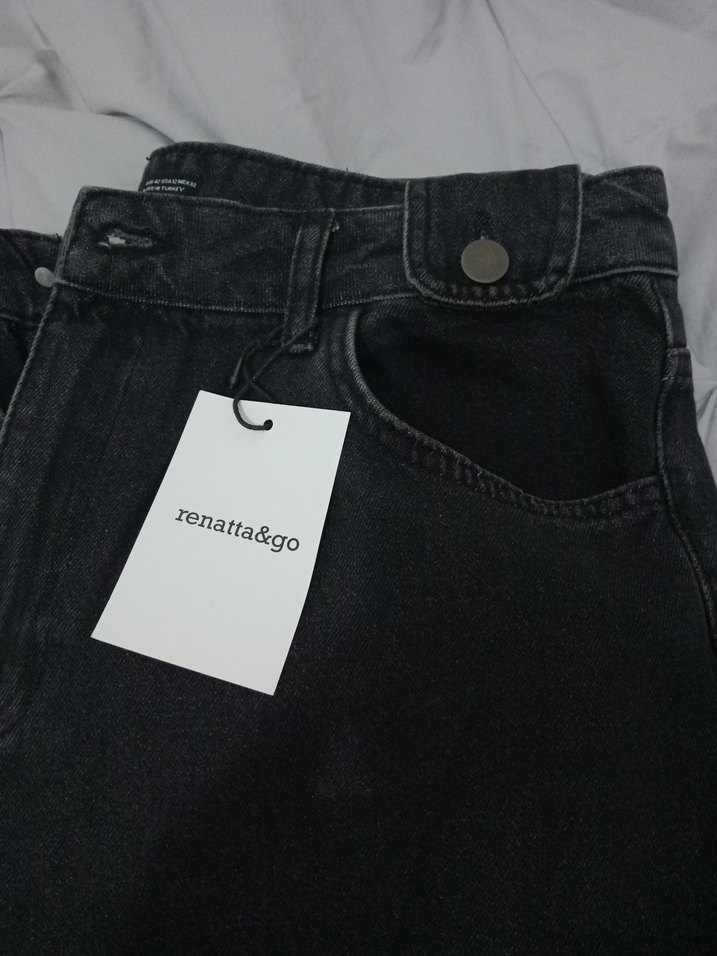 Siyah Bol Kesim Düğmeli Kadın Kot Pantolon - Görsel 4