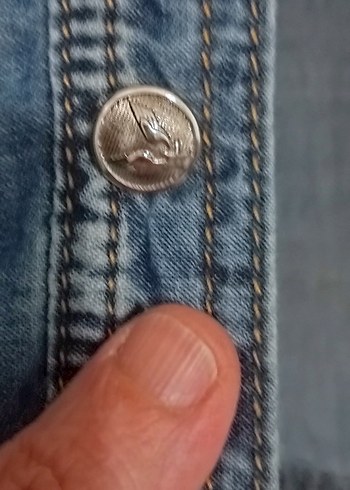 Philipp Plein Açık Mavi Taşlı Kurukafa İşlemeli Denim Gömlek - Görsel 7