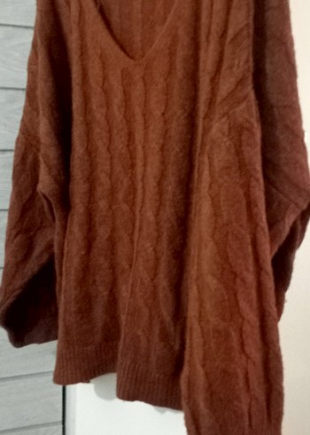 Kahverengi V Yakalı Örgü Kadın Kazak - Görsel 5