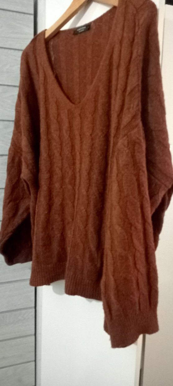 Kahverengi V Yakalı Örgü Kadın Kazak - Görsel 5
