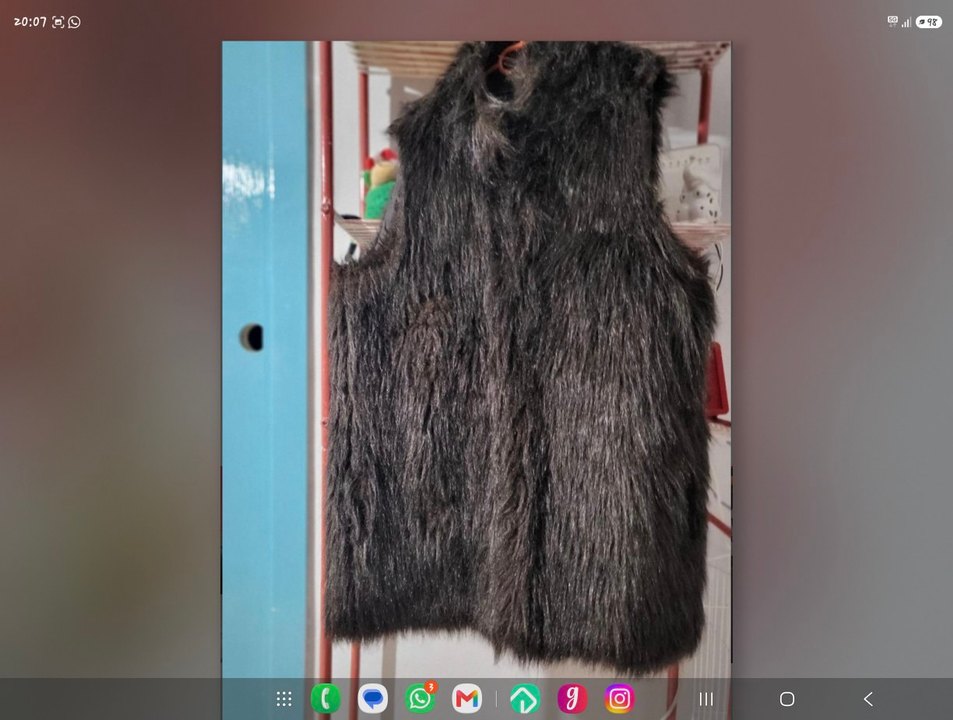 Koyu Kahverengi Peluş Kolsuz Yelek — görsel 2/9
