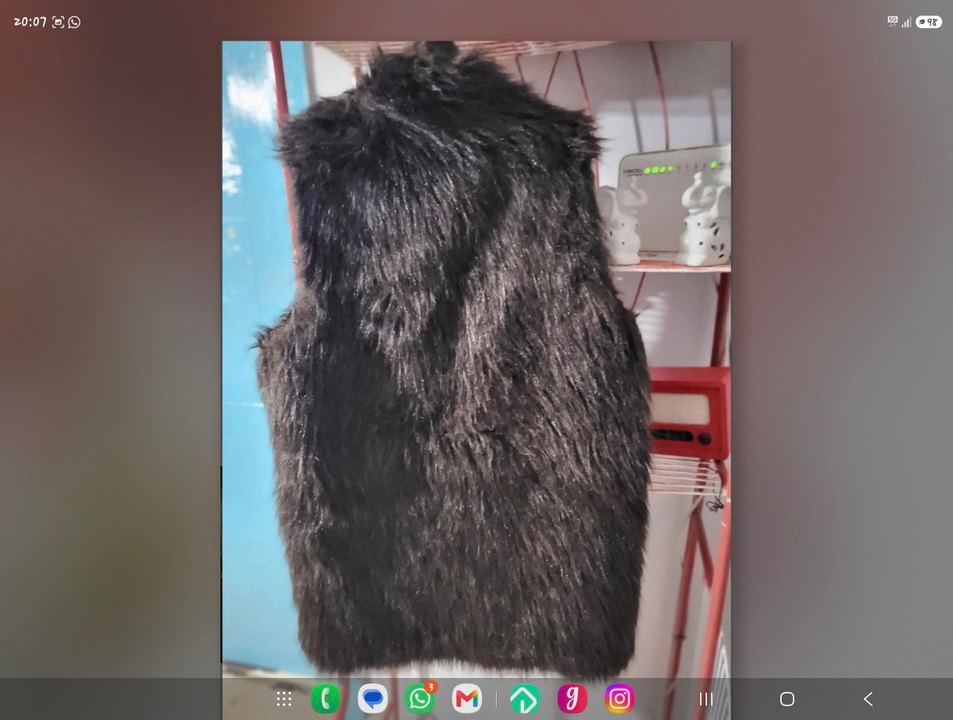 Koyu Kahverengi Peluş Kolsuz Yelek — görsel 3/9