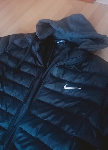 Süper kışlık montlar ikisi 1000 tl