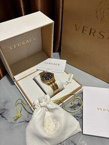 Beden Versace Kadın Saat