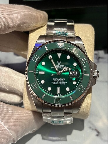 Rolex Submariner Hulk Saat