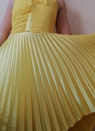 Sarı şık elbisee