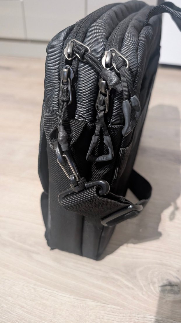 Thule laptop çantası ( Yeni ) Sıfır ürün - Görsel 2