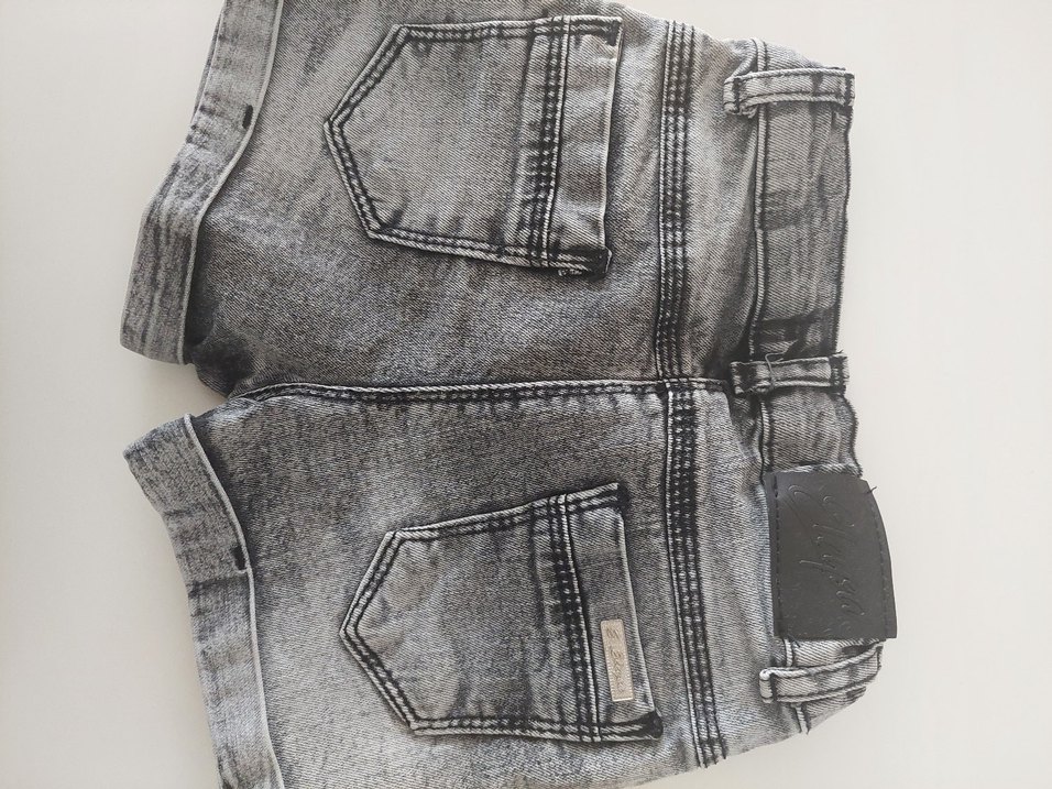 Düğmeli Nakışlı Gri Kız Kot Şort - Görsel 2