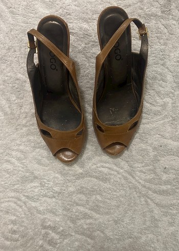 Kahverengi deri Stiletto Topuklu Kadın Ayakkabı