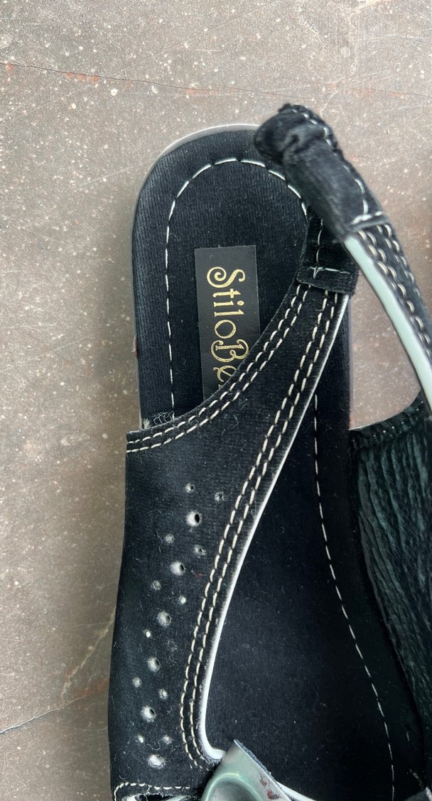 Kız Çocuk Siyah Nakışlı Tokalı Babet - Görsel 2