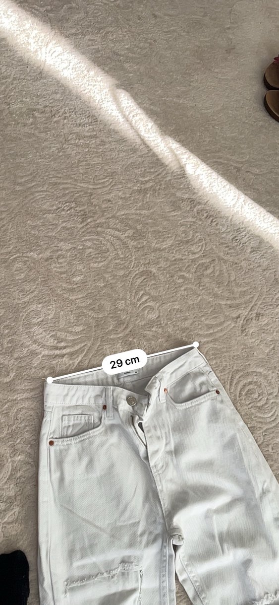 Beyaz Yırtık Detaylı Regular Fit Jean - Görsel 3