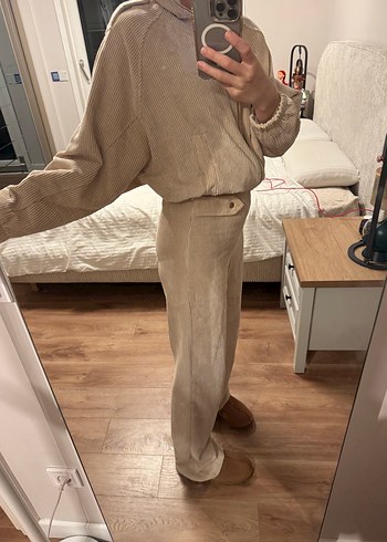 Twist krem kadife takım - Görsel 3