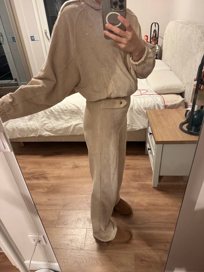 Twist krem kadife takım - Görsel 3