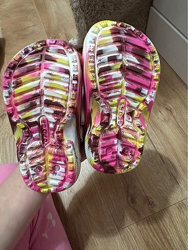 24 Beden çeşitli Renk Crocs cocuk kürklü