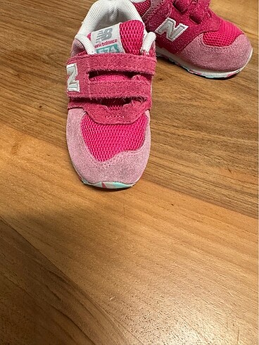 23 Beden New balance cocuk