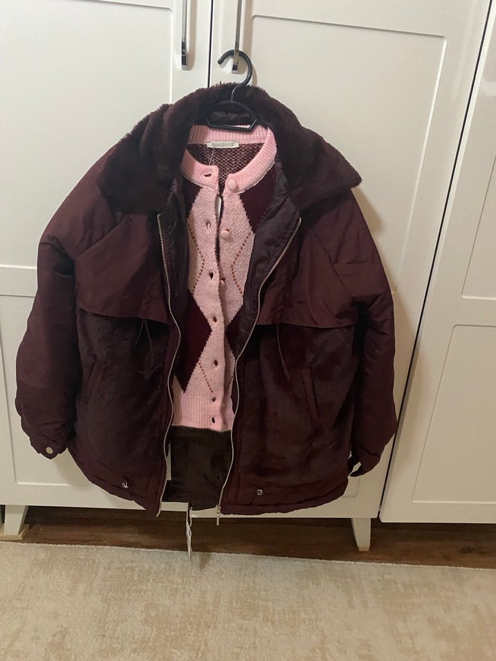 Kürklü Kısa Kadın Mont - Günlük Sokak Stili - Görsel 2