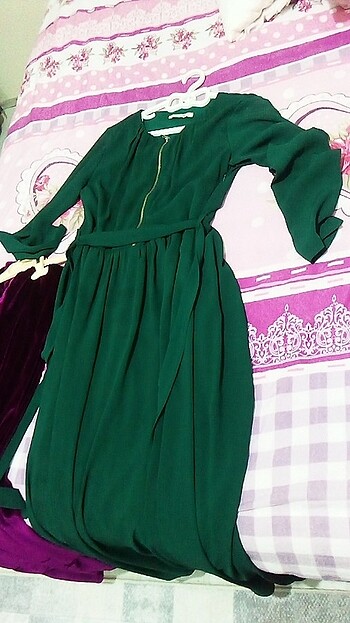 Yeşil tesettür elbise 