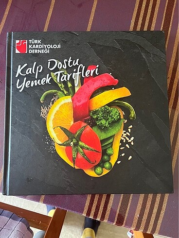 Kalp sağlığı için diyet yemekler kitabı