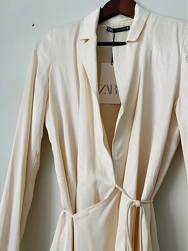 Zara Saten Elbise