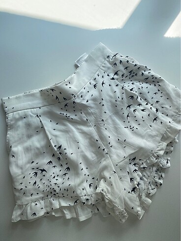 32 Beden beyaz Renk H&M Şort