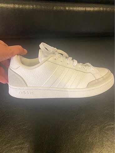 41 Beden beyaz Renk Unisex adidas ayakkabı
