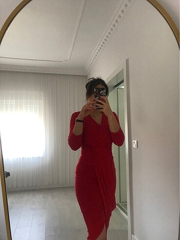 Zara Kırmızı Kalem Elbise