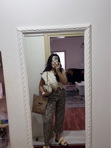 xl Beden ten rengi Renk Zara yelek