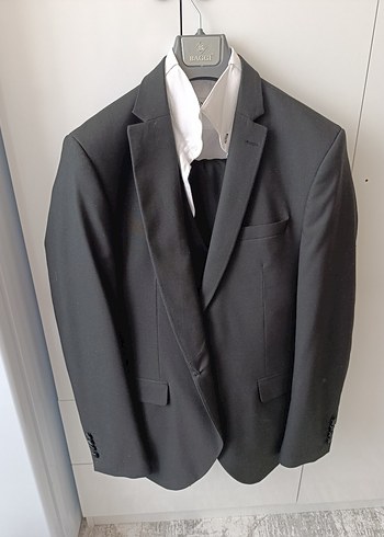 Siyah Düğmeli Klasik Damatlık - Görsel 2