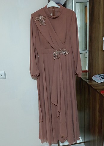 Drapeli pudra Uzun Kollu Kadın Abiye Elbise