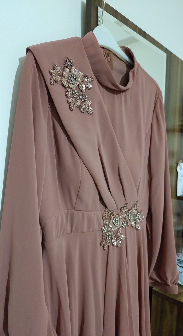 Drapeli pudra Uzun Kollu Kadın Abiye Elbise - Görsel 2