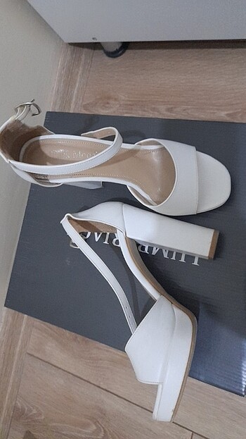 Gelin ayakkabisi - Görsel 3