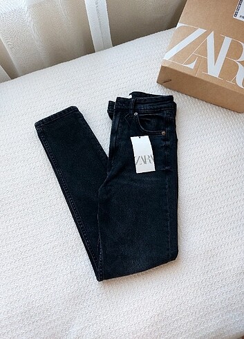 Zara mom jean