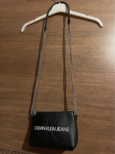 Beden Calvin Klein çanta