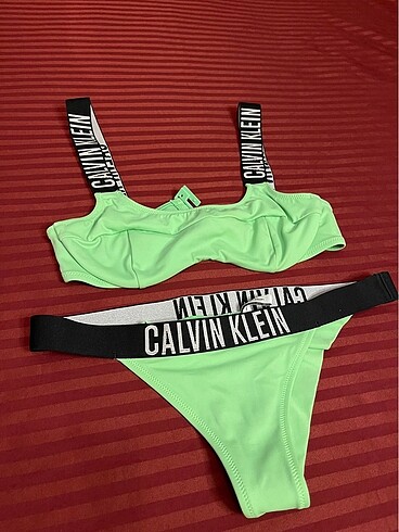 s Beden calvin klein brazilian bikini takımı