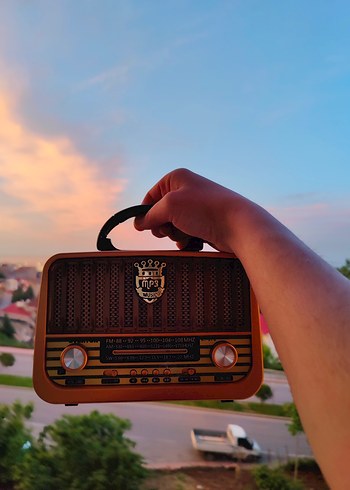 Renkli Kahverengi Nostaljik Bluetooth MP3 Müzik Radyo - Görsel 3