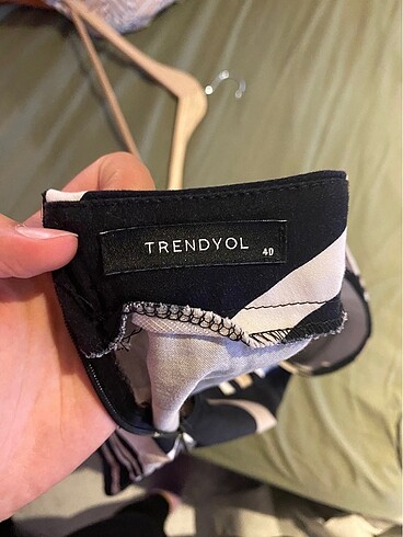 40 Beden Trendyol Çizgi Desen Mini Etek