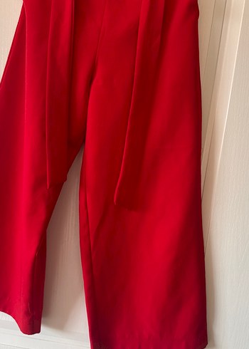 Kırmızı Beli Kuşaklı Kadın Midi Pantolon - Görsel 3