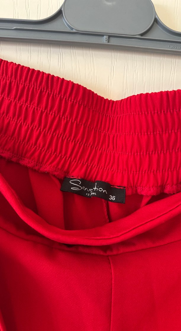 Kırmızı Beli Kuşaklı Kadın Midi Pantolon - Görsel 2