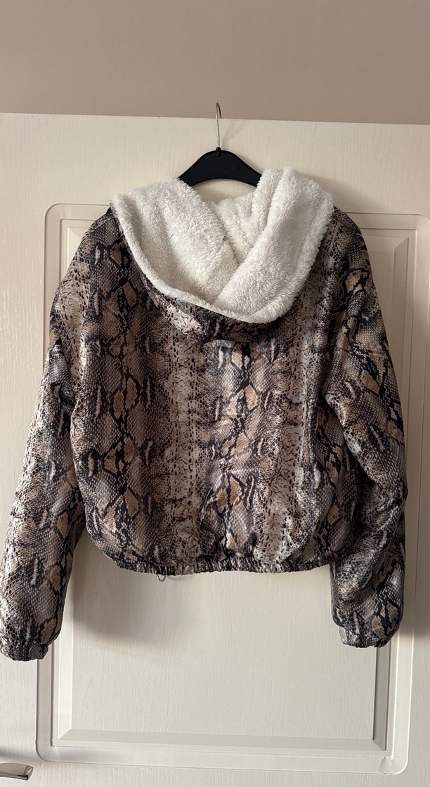 Kürklü Yılan Desenli Kadın Ceket - Görsel 4