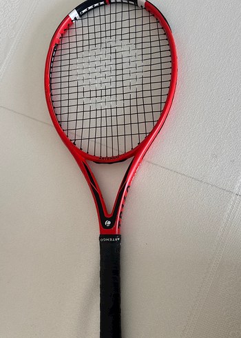 Kırmızı Tenis Raketi - Görsel 5