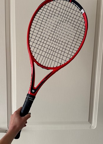 Kırmızı Tenis Raketi - Görsel 4